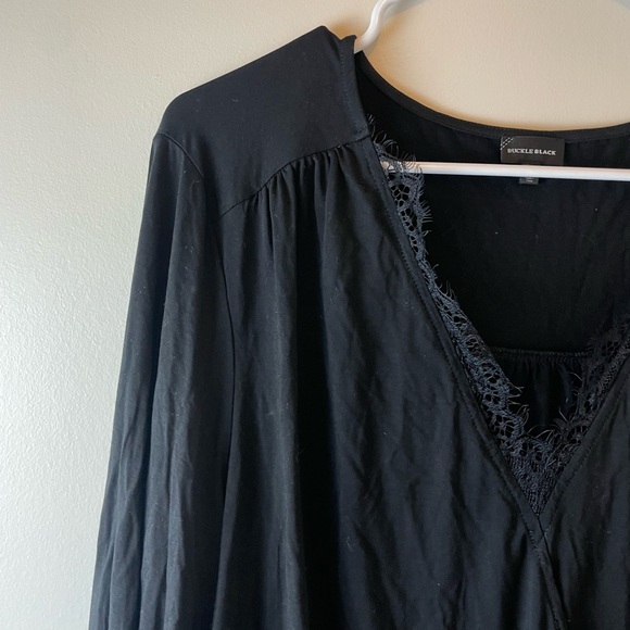 Buckle Black Long Sleeve Wrap Top with Lace Neckline, Size XL - Picture 2 of 4